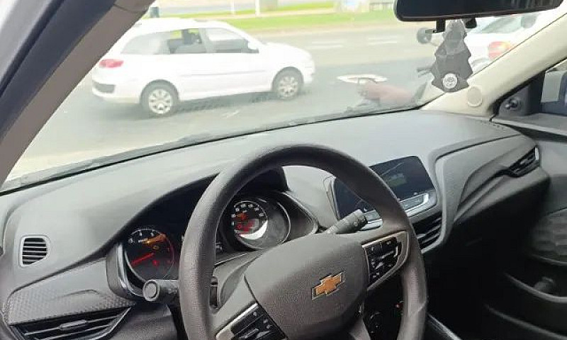 Chevrolet Onix Hatch...