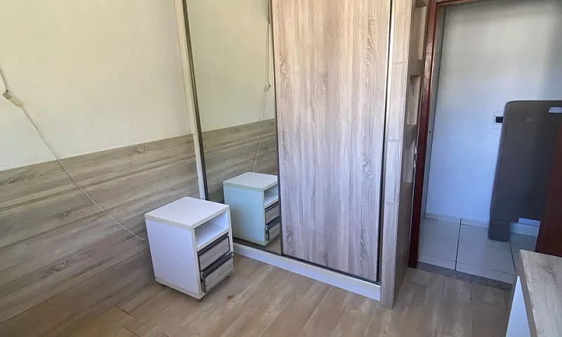Alugo Kitnet Mobilia...