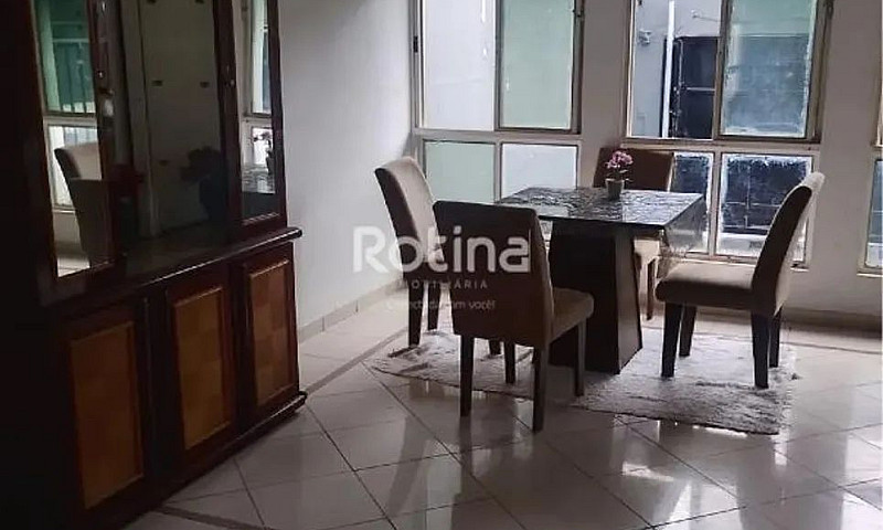 Casa Para Alugar, 5 ...