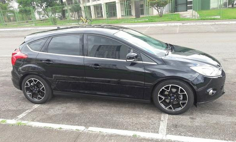 Ford Focus - Hatch...