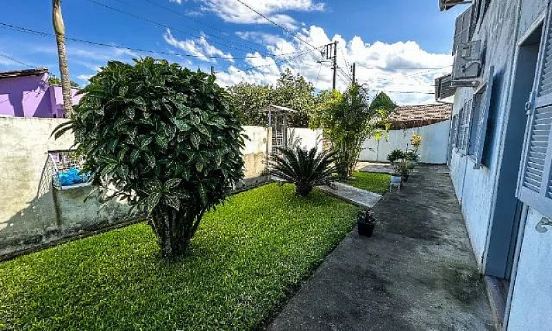 Ampla Casa De Dois A...
