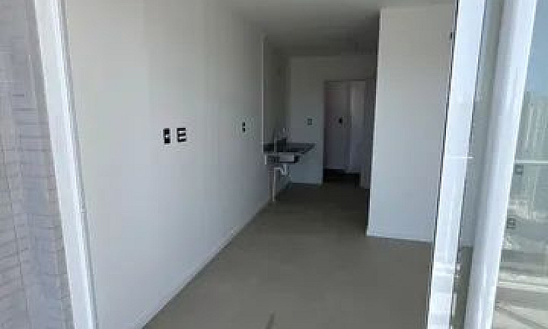 Apartamento De 1 Qua...