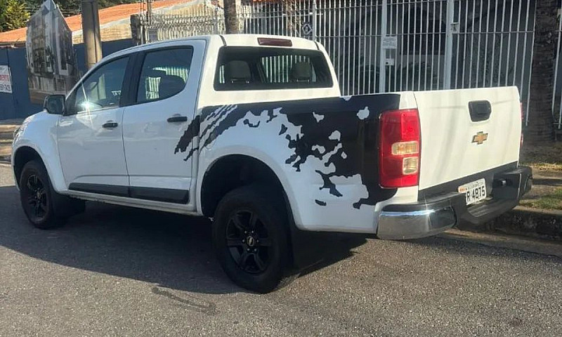 Chevrolet S10 Pick-U...
