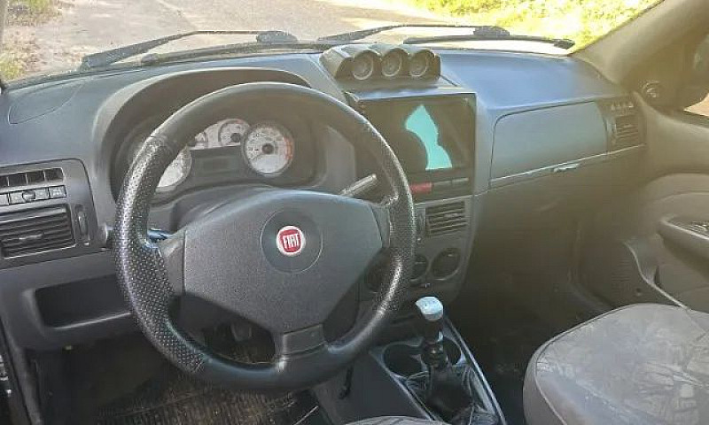 Fiat Strada Adventur...