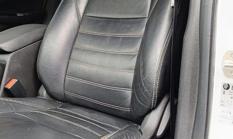Chevrolet Onix Hatch...