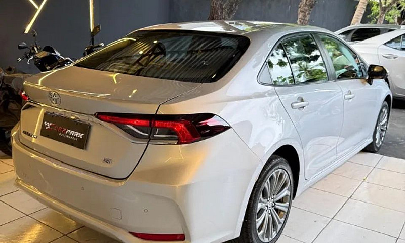 Toyota Corolla Xei 2...