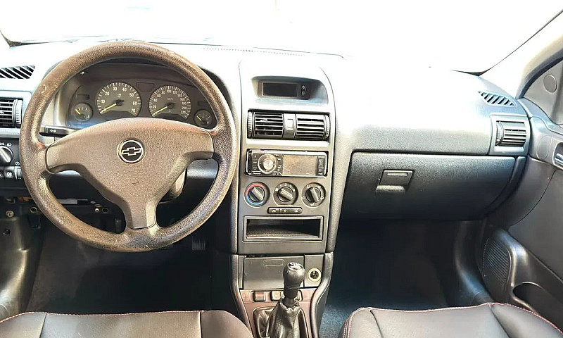 Chevrolet Astra Adva...