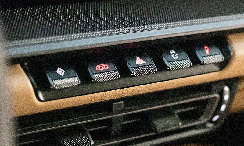Porsche 911 Carrera ...