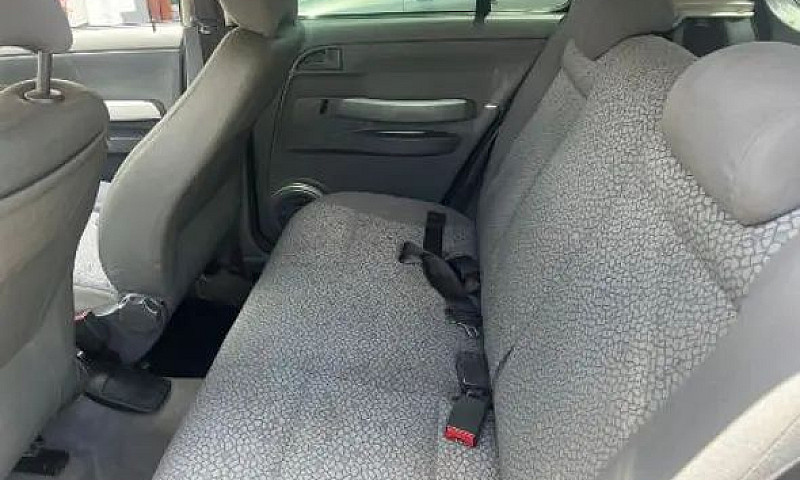 Volkswagen Fox Plus ...