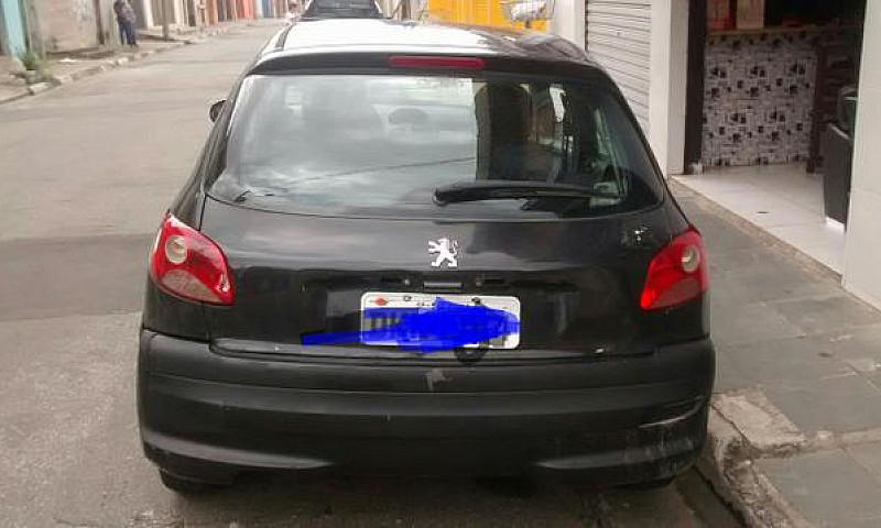 Peugeot Preto 206...