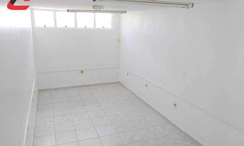 Casa Comercial P/ Lo...