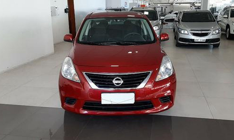 Nissan Versa Sv 1.6...