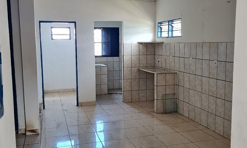 Casa Com 2 Quartos B...