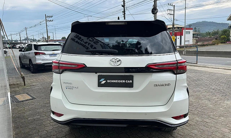 Toyota Hilux Sw4 Dia...