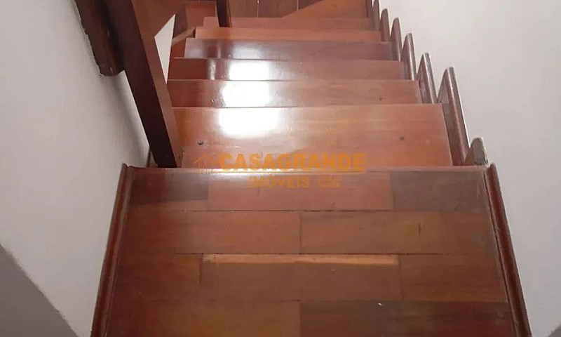 Casa Para Locação  C...