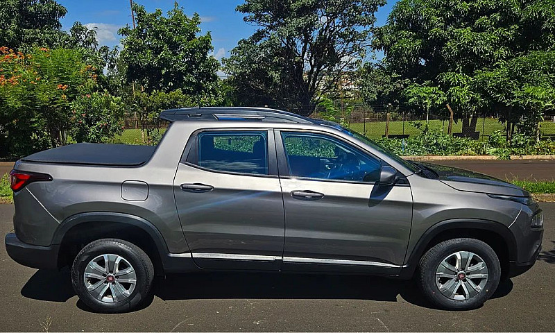 Fiat Toro Freedom 1....