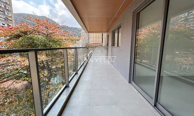 Apartamento : / Resi...
