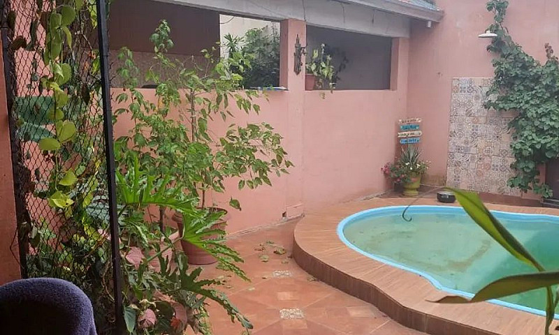 Vendo Casa Com Pisci...