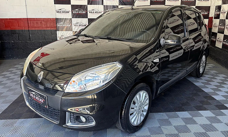 Renault Sandero Priv...