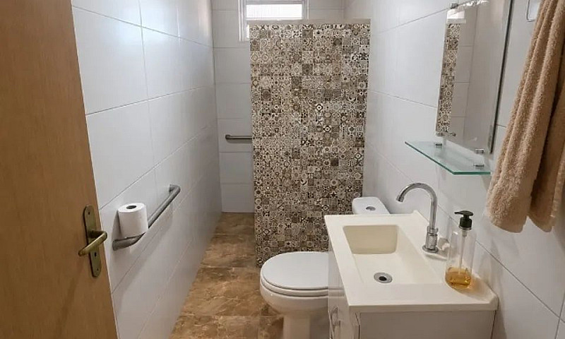 Casa (Sobrado) À Ven...