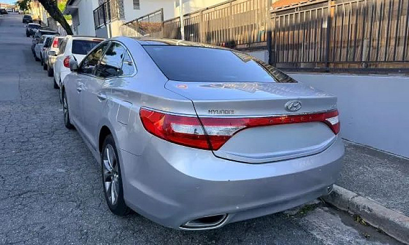 Hyundai Azera 3.0 V6...
