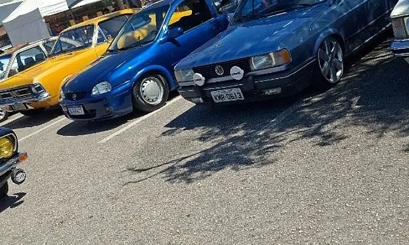 Chevrolet Corsa Wind...