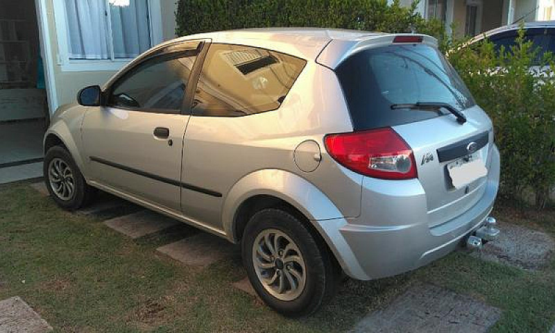 Ford Ka...
