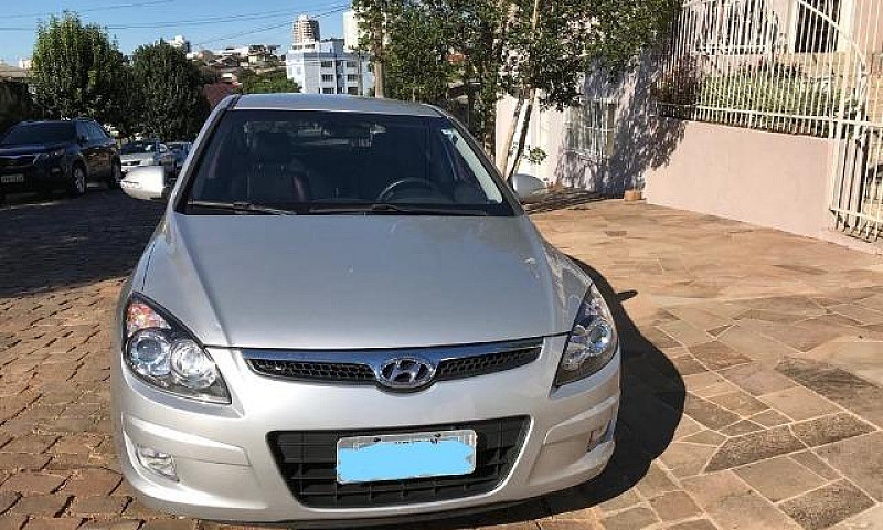 Hyundai I30...