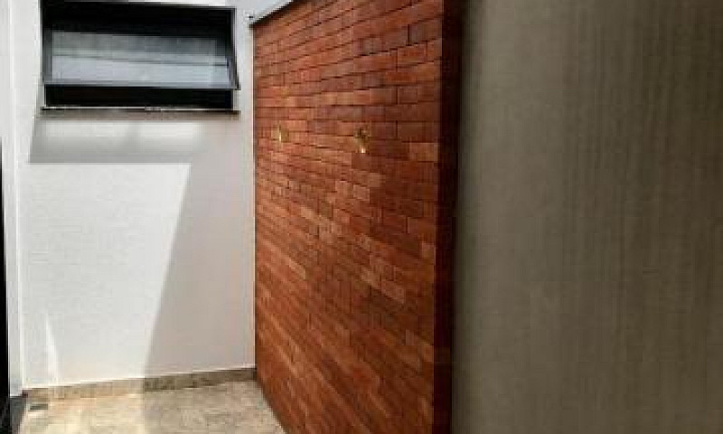 Casa À Venda Com 3 D...