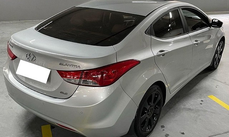 Elantra 2012 Quitado...