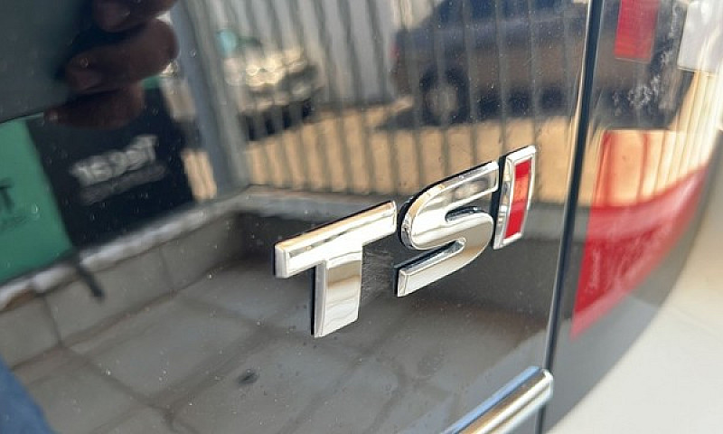 Volkswagen Cross Up ...