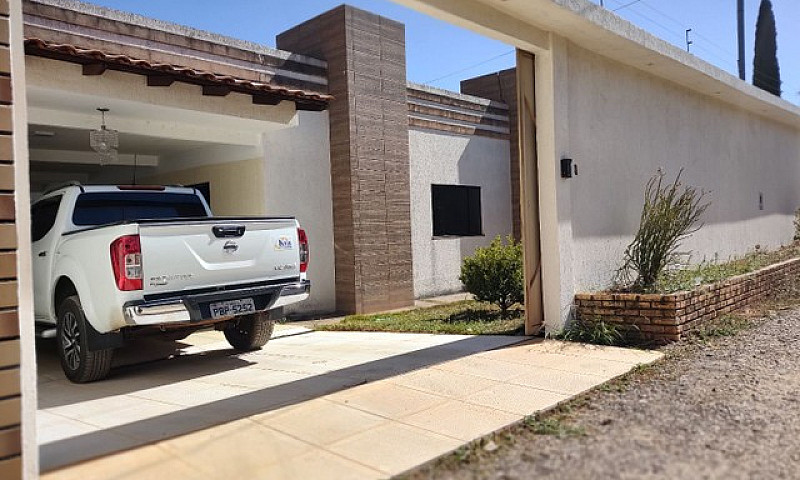 Casa Em Lote De 1000...