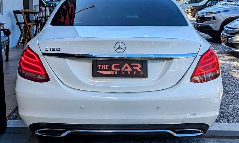 Mercedes Benz C180 2...