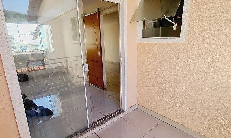 Alugo Excelente Casa...