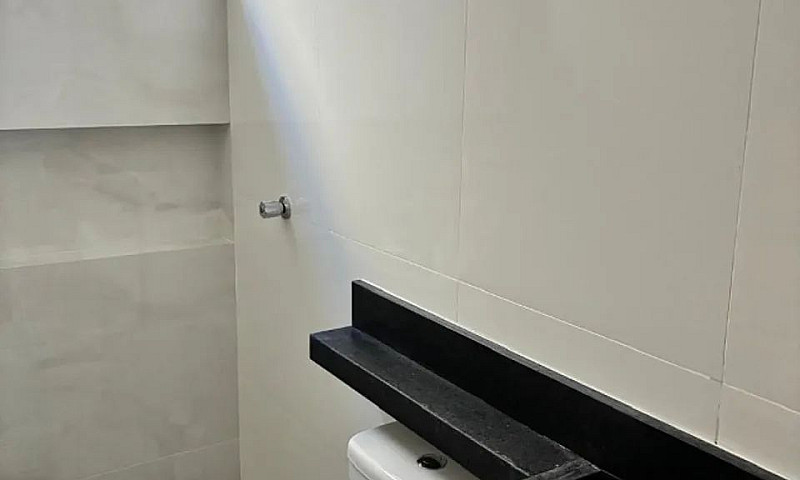 Casa Nova No Residen...