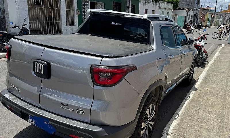 Fiat Toro Volcano 2....