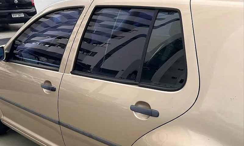 Volkswagen Golf 1.6 ...