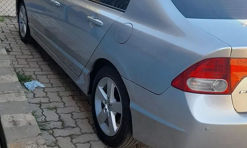 Honda Civic Sedan Lx...