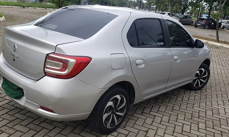 Renault Logan Zen Fl...