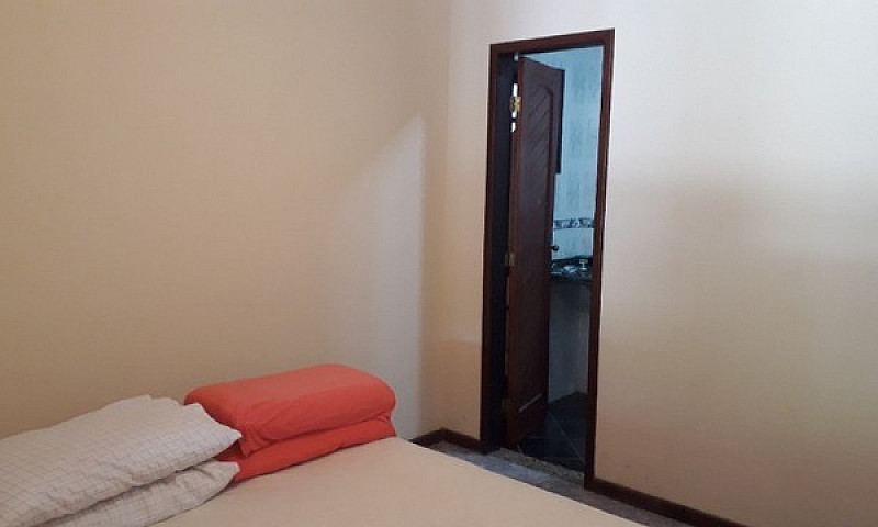 Amparo Vende- Casa L...