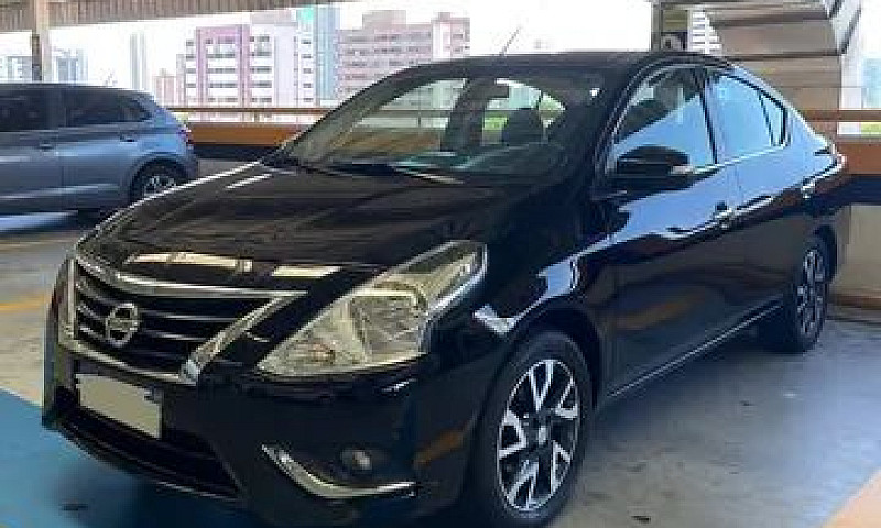 Nissan Versa Sl 2017...