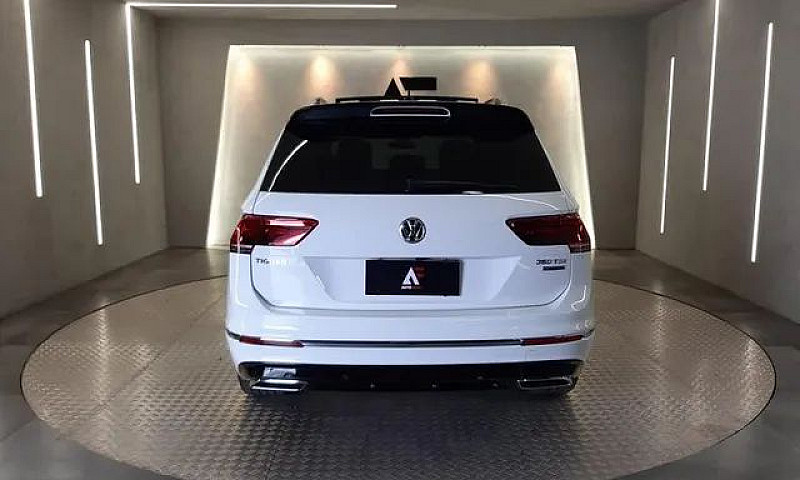 Volkswagen Tiguan 2....