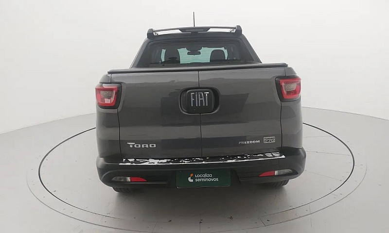 Fiat Toro Freedom 1....