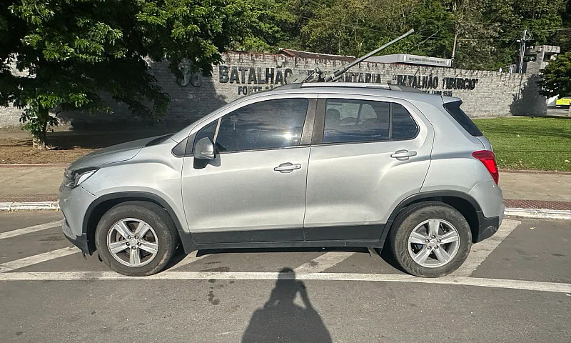Chevrolet Tracker Lt...
