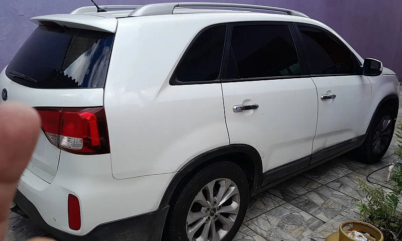 Kia Motors Sorento 2...