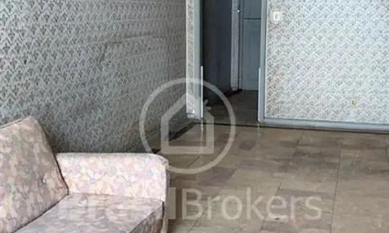 Apartamento No Leme ...