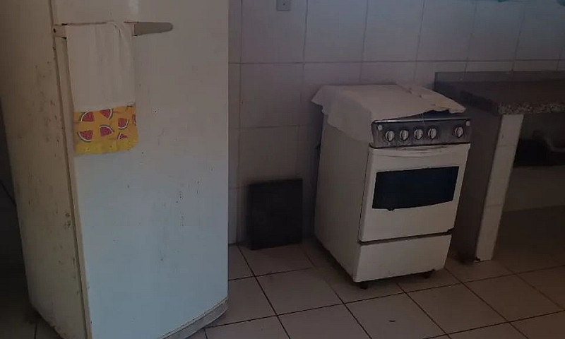 Alugo Casa E Kitnet ...