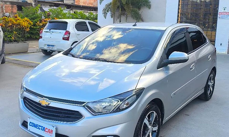 Chevrolet Onix Hatch...