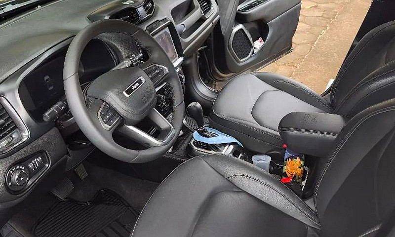 Jeep Renegade Lo. Ni...