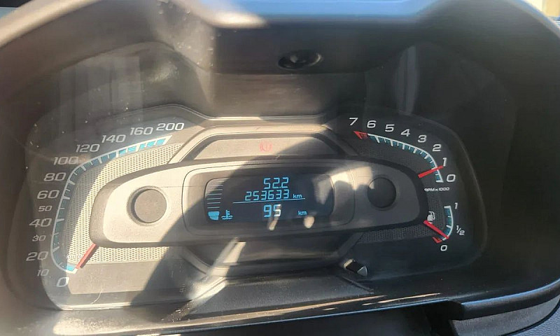 Chevrolet Montana Ls...